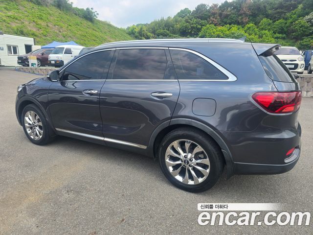 Kia Sorento 2019 — photo 4