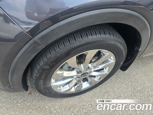 Kia Sorento 2019 — photo 9