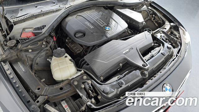 BMW 3-Series 2012 — photo 6