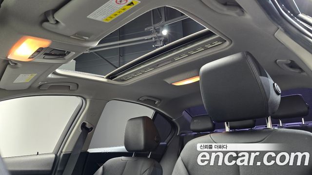 BMW 3-Series 2012 — photo 19