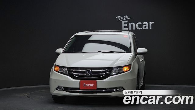 Honda Odyssey 2016 — photo 3
