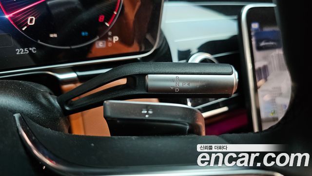 Mercedes-Benz S-Class 2024 — photo 9