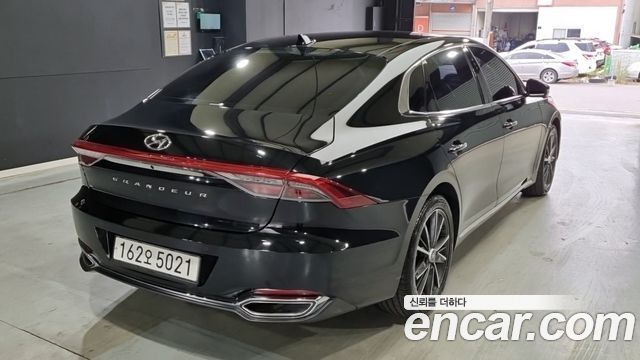 Hyundai Grandeur 2023 — photo 2