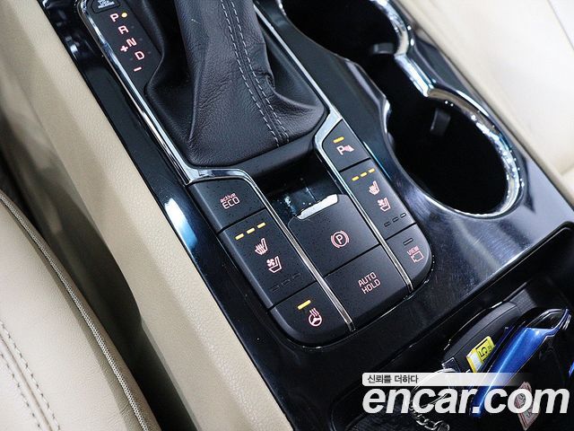Kia Canival 2020 — photo 11