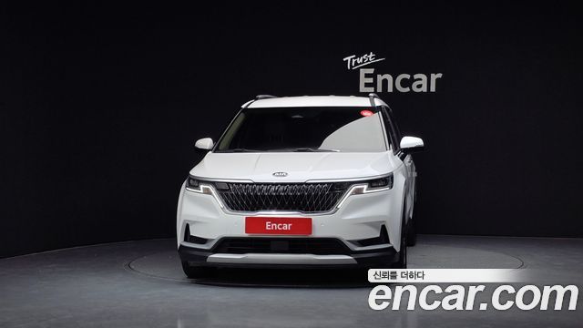 Kia Canival 2021 — photo 3