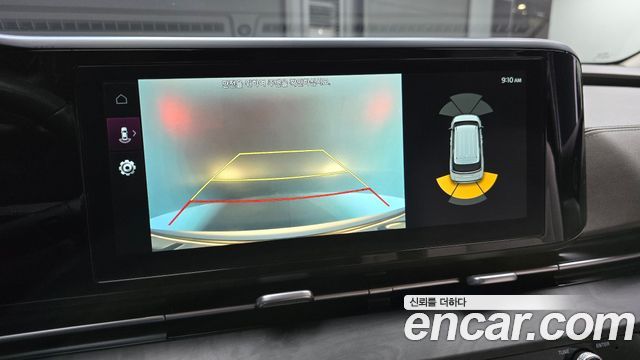 Kia Canival 2021 — photo 23