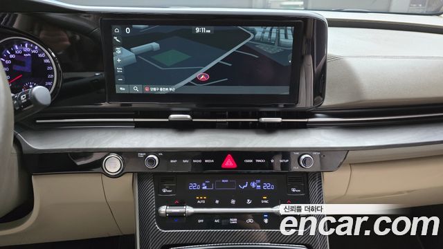 Kia Canival 2021 — photo 25