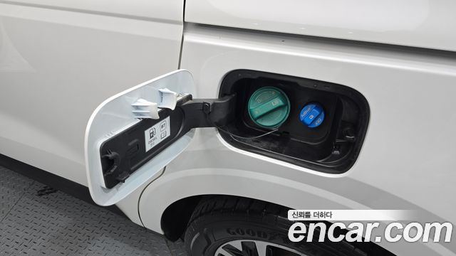 Kia Canival 2021 — photo 30