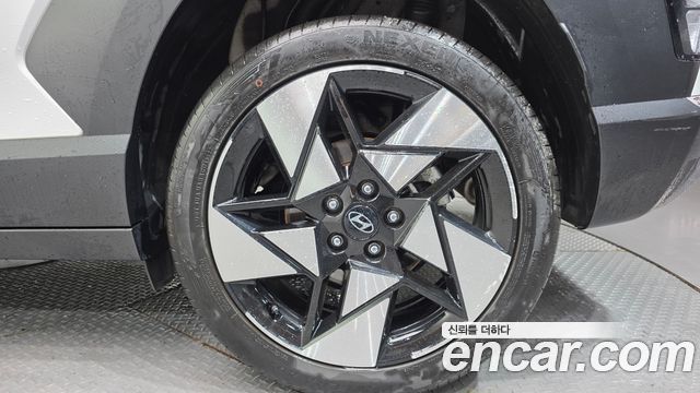 Hyundai Kona 2023 — photo 7