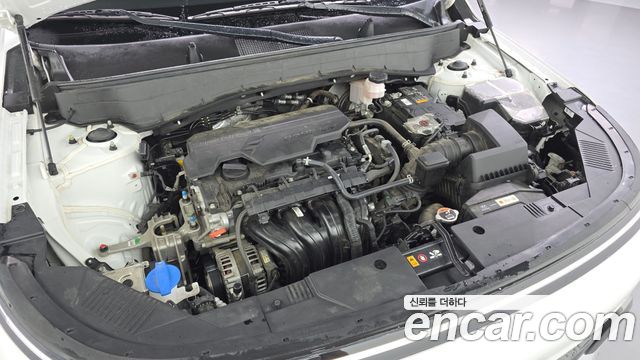 Hyundai Kona 2023 — photo 27