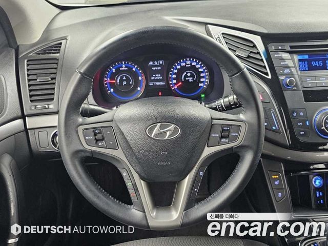 Hyundai i40 2016 — photo 13