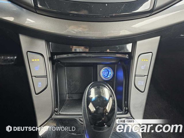 Hyundai i40 2016 — photo 17