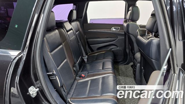 Jeep Cherokee 2015 — photo 11