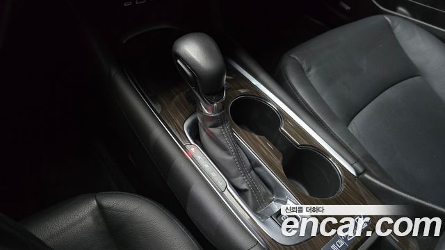 Chevrolet Korea Malibu 2022 — photo 12