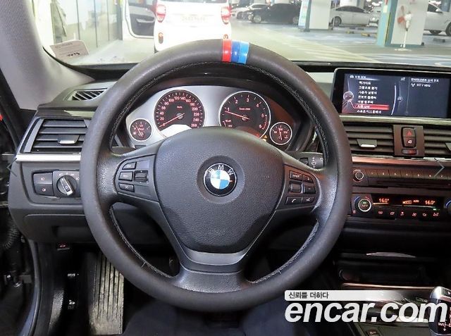 BMW Gran Turismo 2015 — photo 8