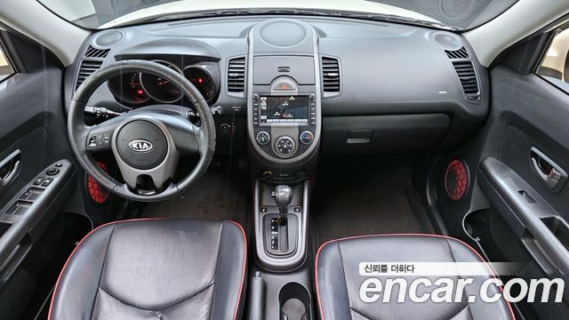 Kia Soul 2010 — photo 7