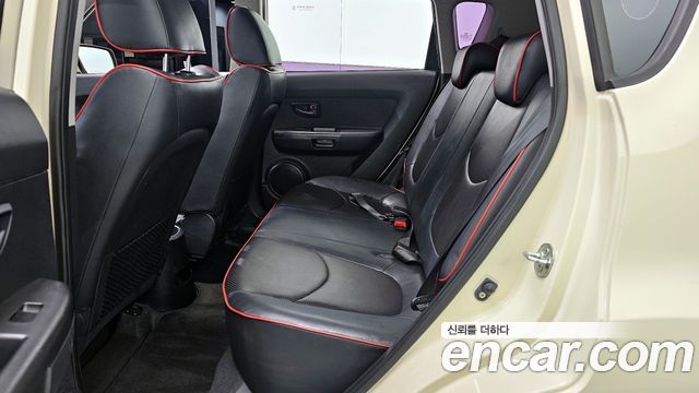 Kia Soul 2010 — photo 12