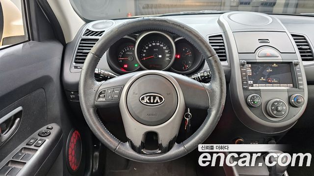 Kia Soul 2010 — photo 13