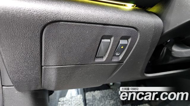 Renault Korea SM6 2016 — photo 17