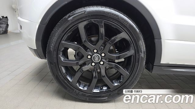 Land Rover Range Rover Evoque 2013 — photo 5