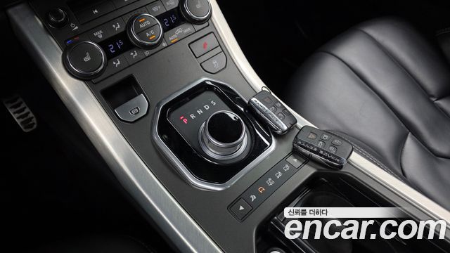 Land Rover Range Rover Evoque 2013 — photo 12