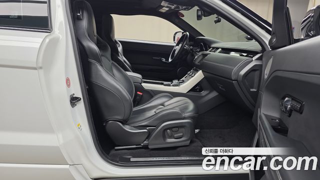 Land Rover Range Rover Evoque 2013 — photo 17