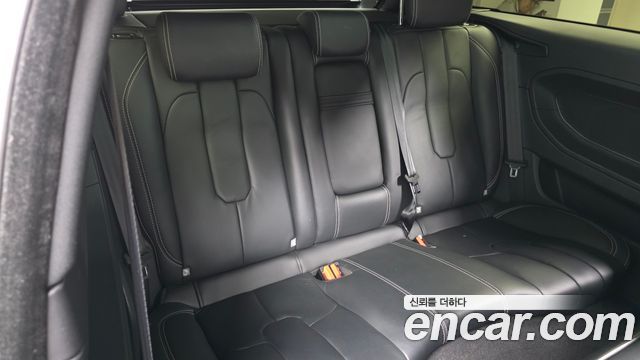 Land Rover Range Rover Evoque 2013 — photo 18
