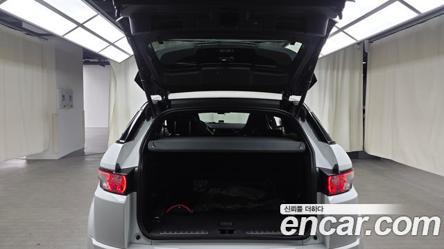 Land Rover Range Rover Evoque 2013 — photo 26