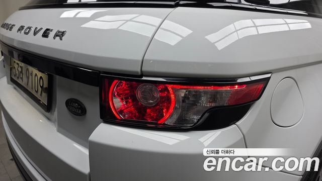 Land Rover Range Rover Evoque 2013 — photo 9