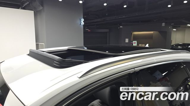 Audi Q7 2021 — photo 28