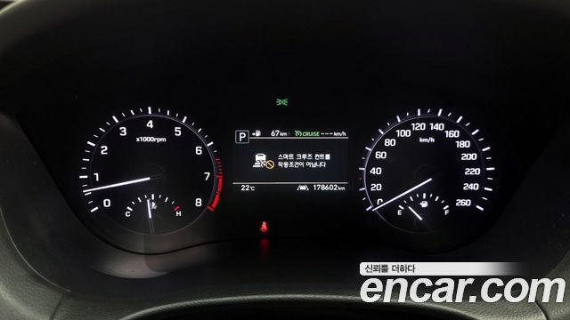 Genesis G80 2017 — photo 8