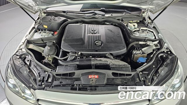Mercedes-Benz E-Class 2016 — photo 6