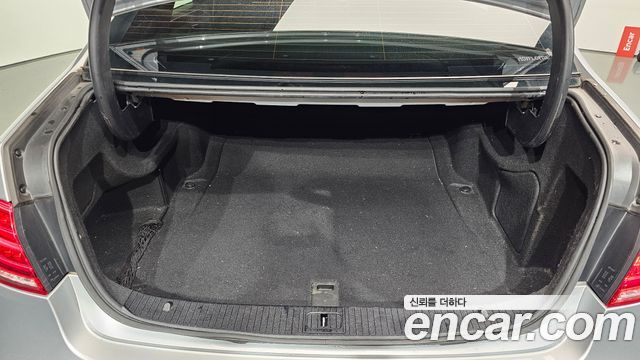 Mercedes-Benz E-Class 2016 — photo 20