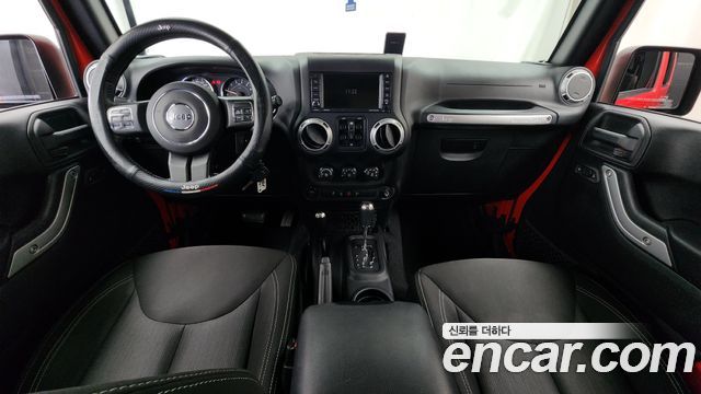 Jeep Wrangler 2016 — photo 7