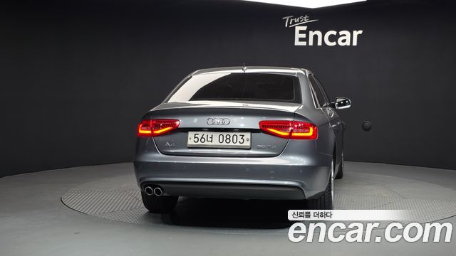 Audi A4 2016 — photo 4