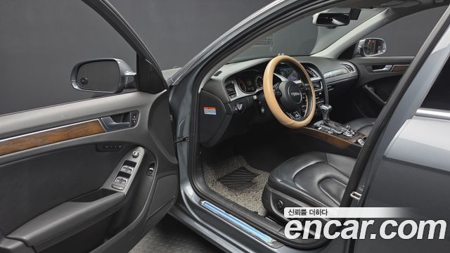 Audi A4 2016 — photo 10