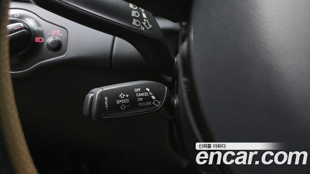 Audi A4 2016 — photo 18