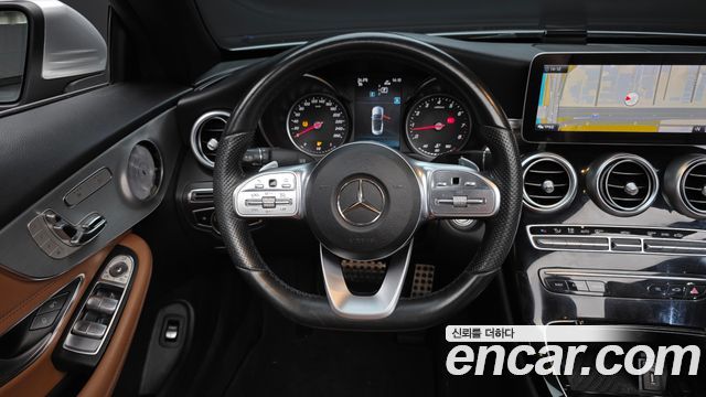 Mercedes-Benz C-Class 2019 — photo 19