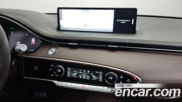 Genesis GV70 2024 — photo 20