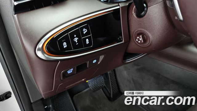 Genesis GV70 2024 — photo 26