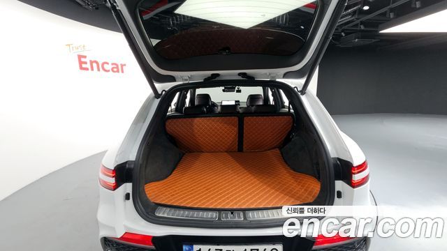 Genesis GV70 2024 — photo 28