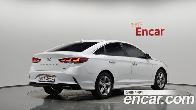 Hyundai Sonata 2018 — photo 2