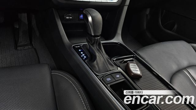 Hyundai Sonata 2018 — photo 12