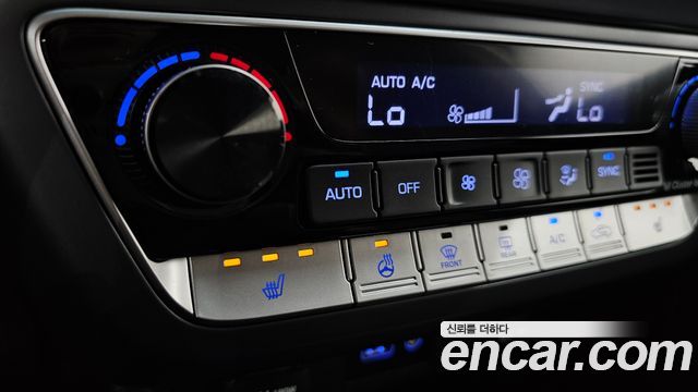 Hyundai Sonata 2018 — photo 24