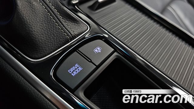 Hyundai Sonata 2018 — photo 25