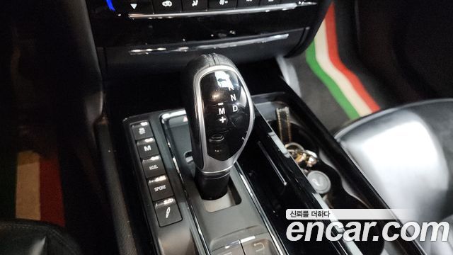 Maserati Ghibli 2017 — photo 9