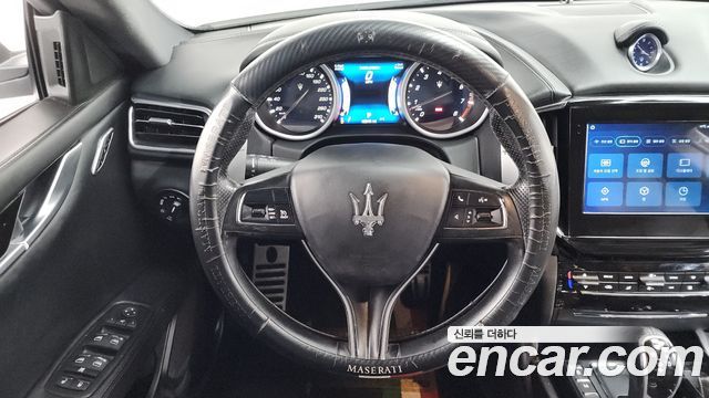 Maserati Ghibli 2017 — photo 13