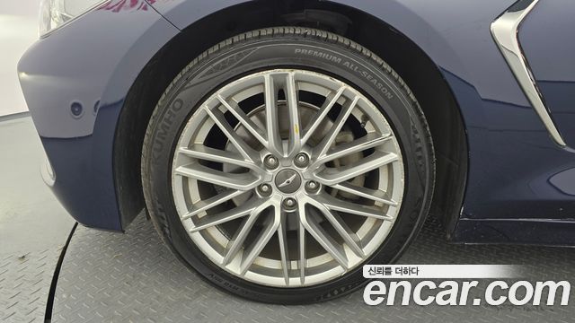 Genesis G70 2019 — photo 5