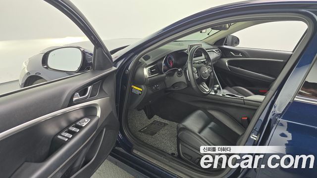 Genesis G70 2019 — photo 13