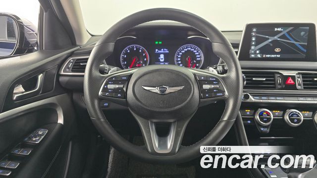 Genesis G70 2019 — photo 21